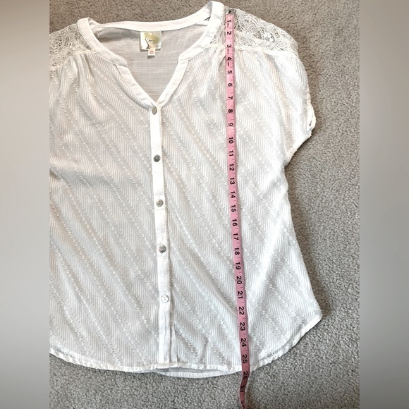 Fig and Flower Anthropologie Button Down Top Blouse Crochet Women Lace Medium - Picture 8 of 9